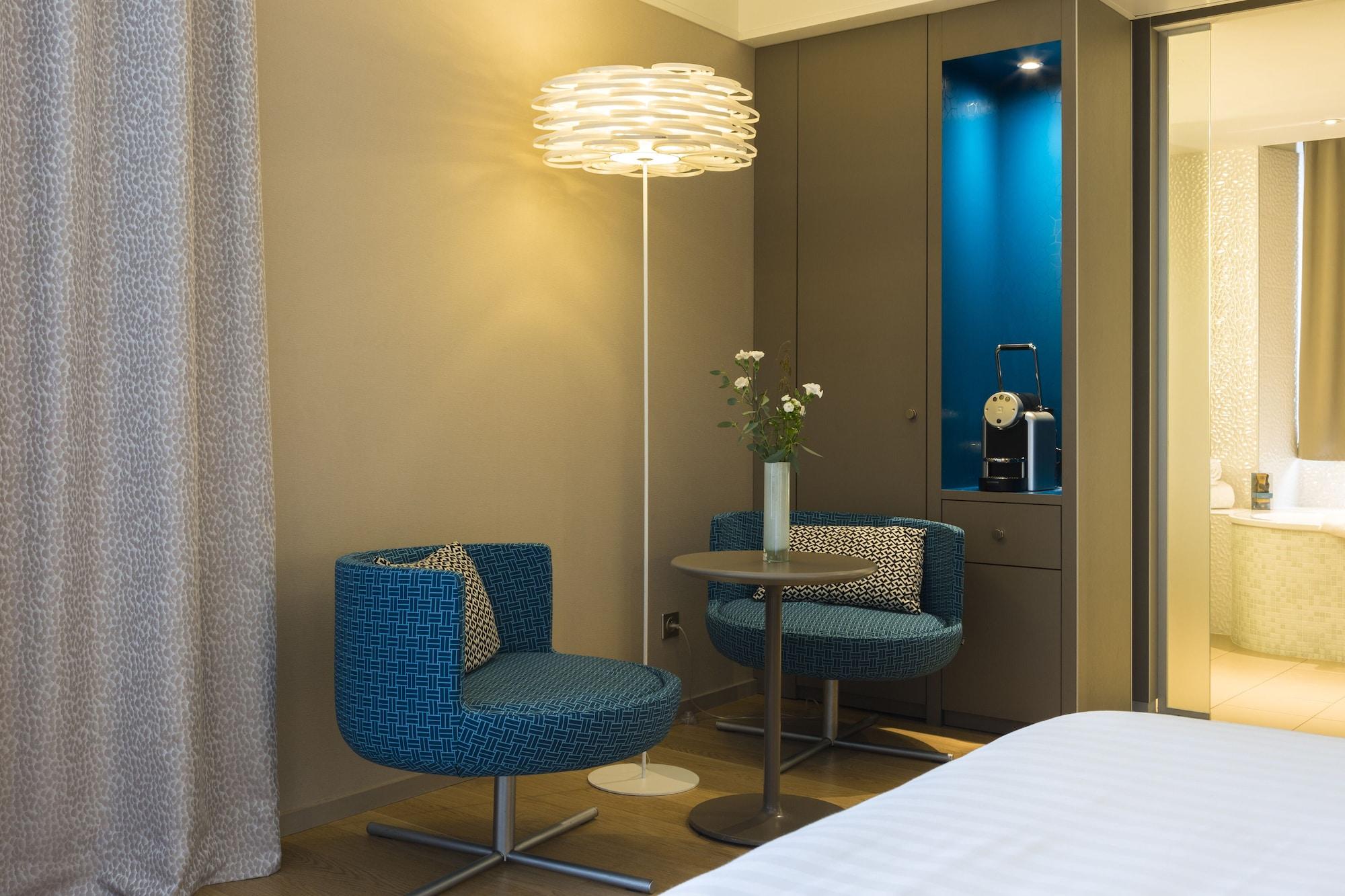 Oceania L'Hotel De France Нант Экстерьер фото