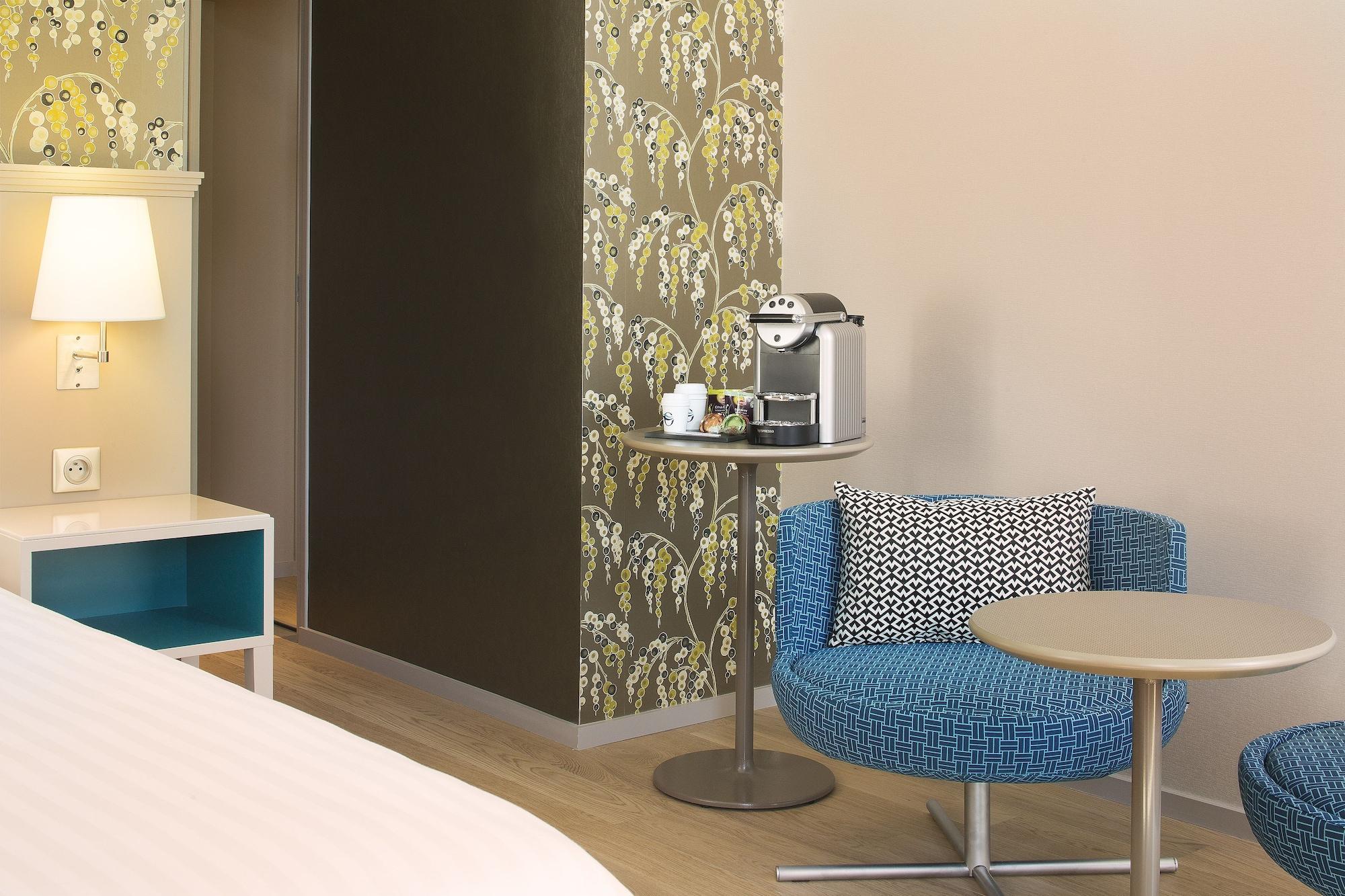 Oceania L'Hotel De France Нант Экстерьер фото