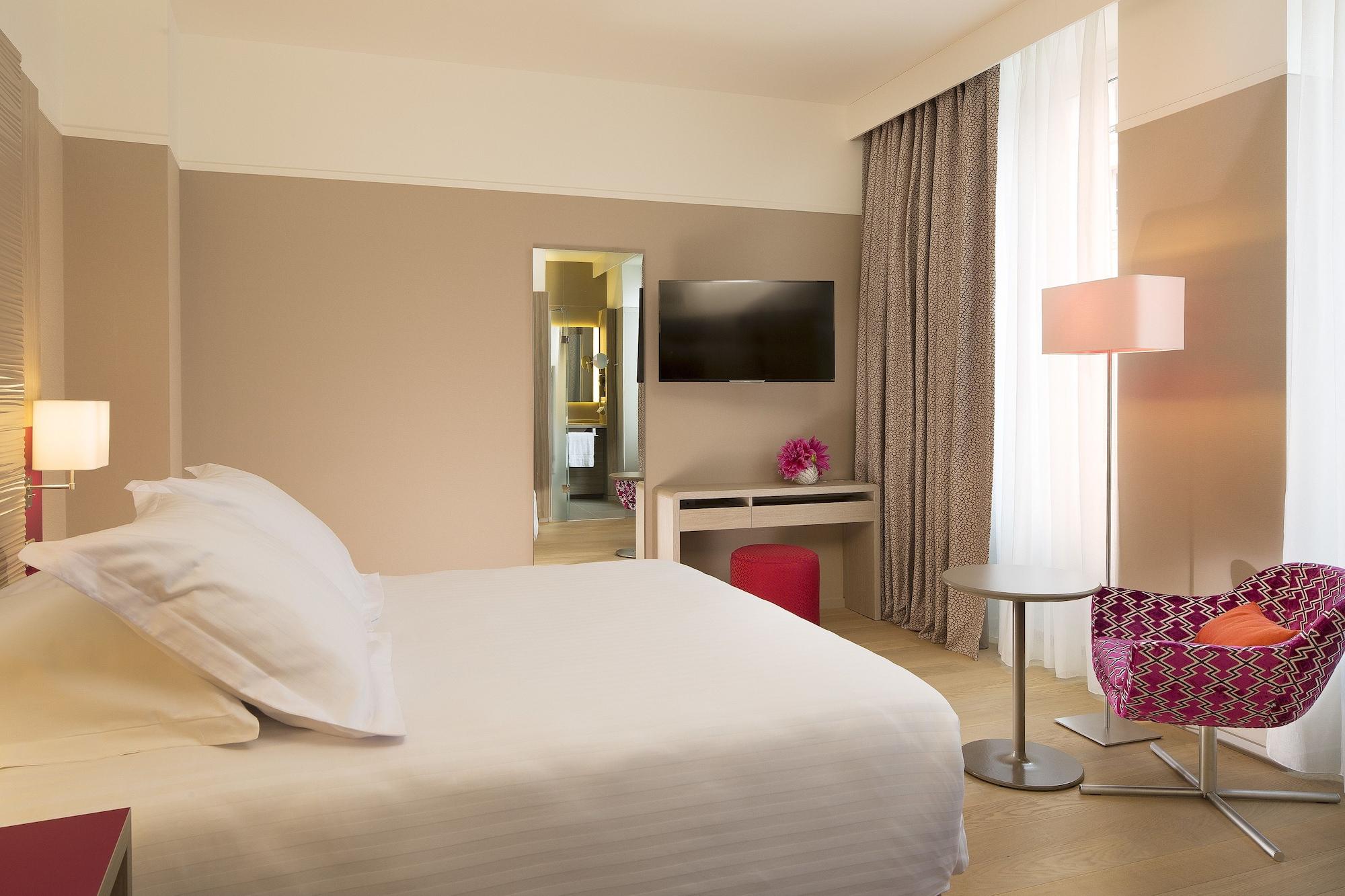 Oceania L'Hotel De France Нант Экстерьер фото