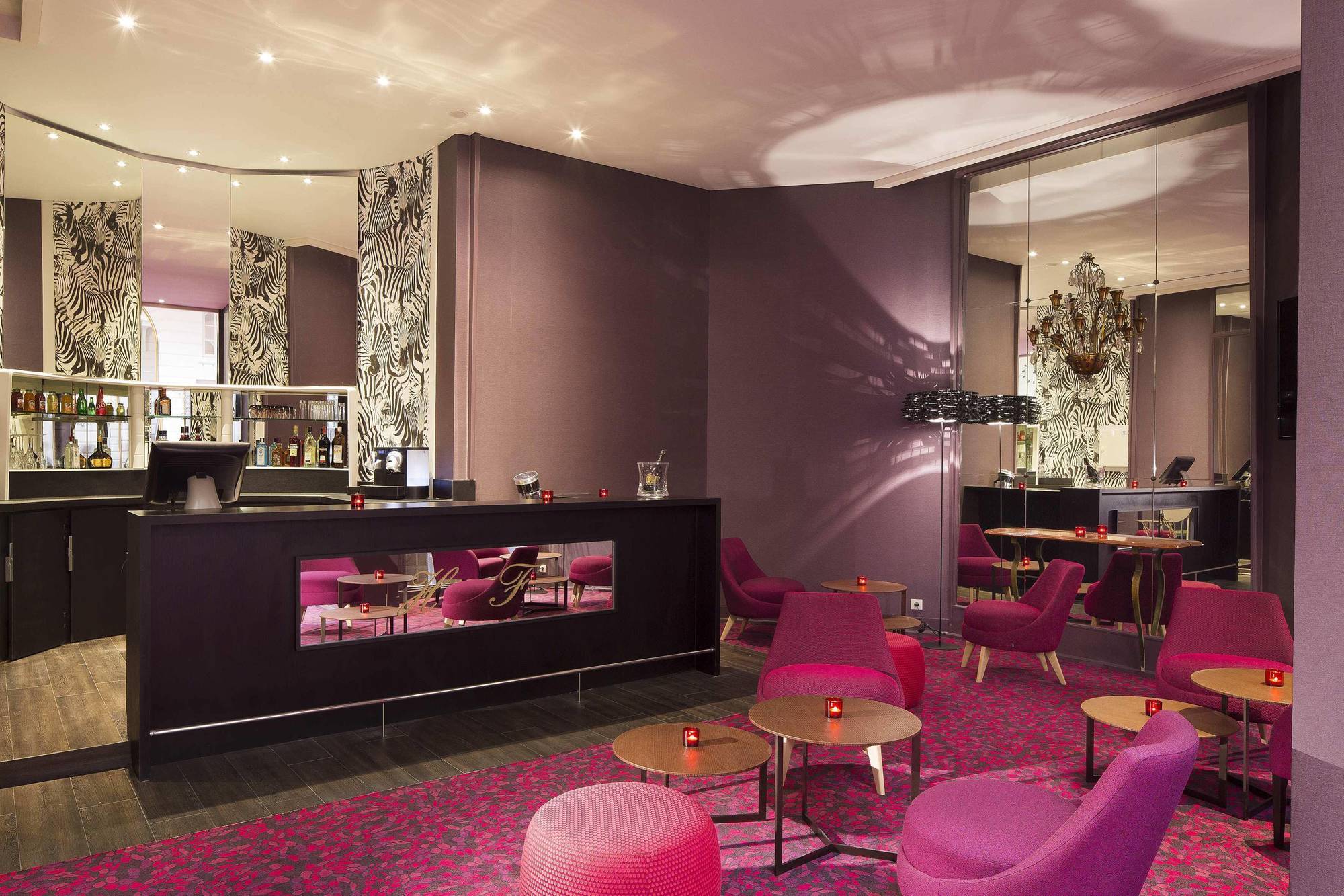 Oceania L'Hotel De France Нант Экстерьер фото
